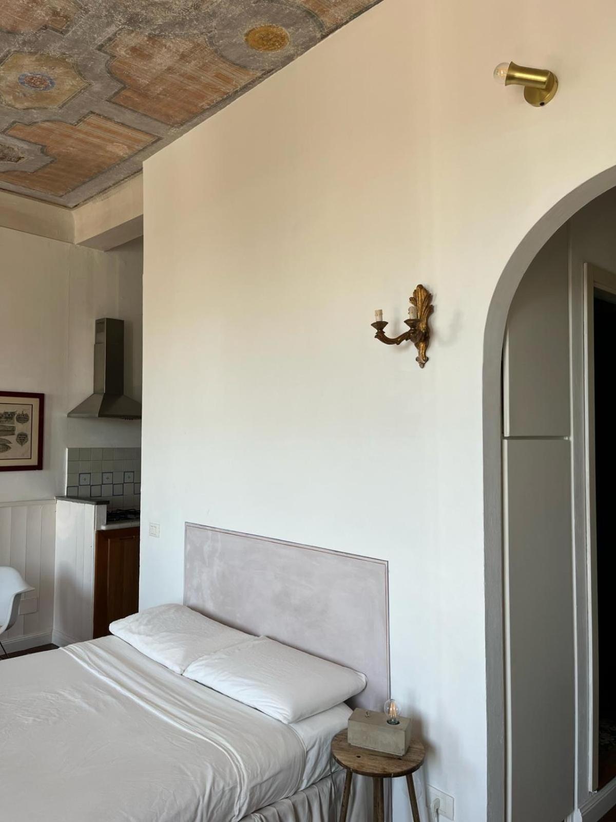 The Sunshine Loft Apartman Livorno Szoba fotó