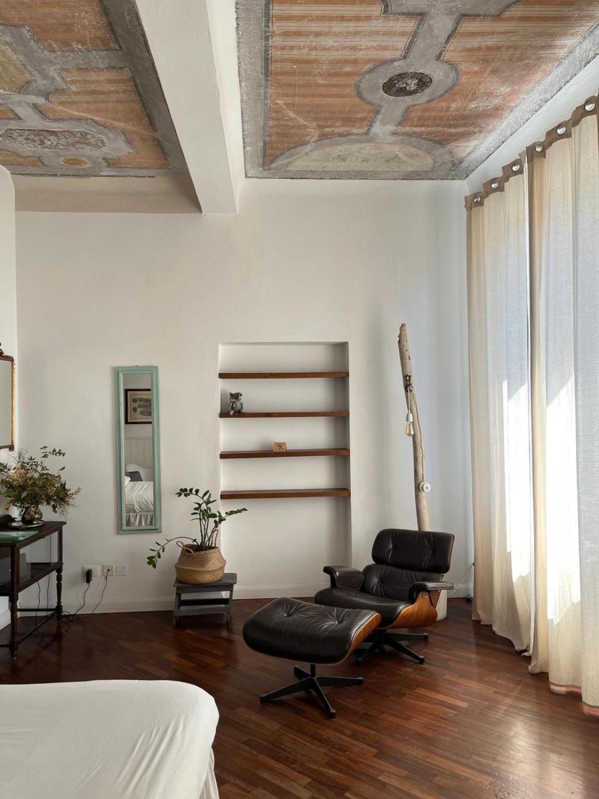 The Sunshine Loft Apartman Livorno Szoba fotó